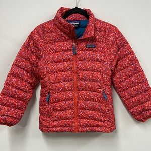 Patagonia Red and Blue floral puffer  Jacket M 10